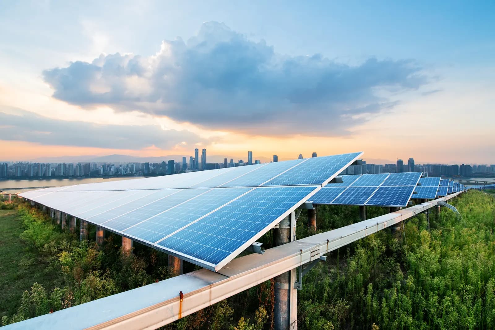 SolarMax installations and complete solar systems